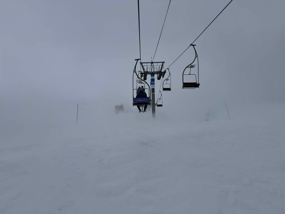 Valle Nevado camp photo